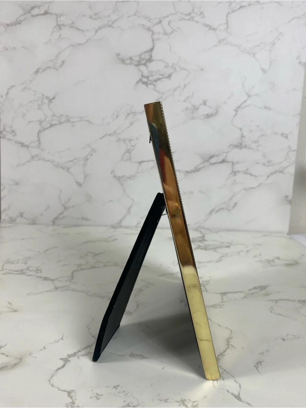 Gold Metal Picture Frame - Elegant Home Accents Hollywood Regency